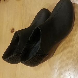 Memory foam cool fit heels! Dr. Scholl's shoes! Size 11 M